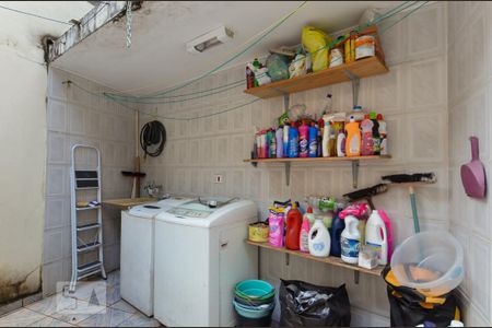 Casa à venda com 140m², 3 quartos e 2 vagas Casa à venda com 140m², 3 quartos e 2 vagasÁrea de Serviço