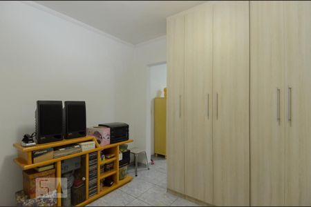Casa à venda com 140m², 3 quartos e 2 vagas Casa à venda com 140m², 3 quartos e 2 vagasQuarto 3