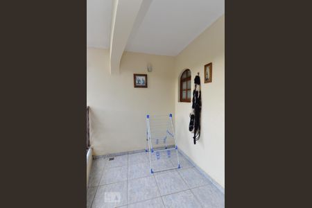 Casa à venda com 140m², 3 quartos e 2 vagas Casa à venda com 140m², 3 quartos e 2 vagasVaranda da Suíte