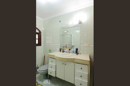 Casa à venda com 140m², 3 quartos e 2 vagas Casa à venda com 140m², 3 quartos e 2 vagasBanheiro da Suíte