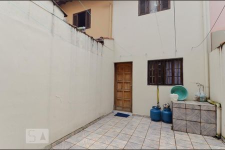 Casa à venda com 140m², 3 quartos e 2 vagas Casa à venda com 140m², 3 quartos e 2 vagasÁrea de Serviço