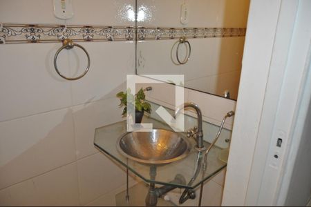 Apartamento à venda com 194m², 3 quartos e 1 vagaBanheiro
