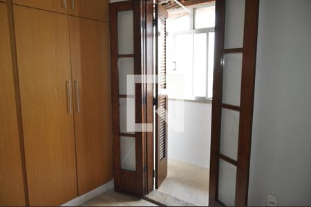Apartamento à venda com 194m², 3 quartos e 1 vagaQuarto 2