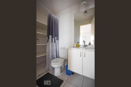 Lavabo de apartamento para alugar com 1 quarto, 62m² em Fazenda Morumbi, São Paulo