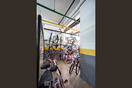 Apartamento à venda com 75m², 3 quartos e 1 vaga Apartamento à venda com 75m², 3 quartos e 1 vagaBicicletário