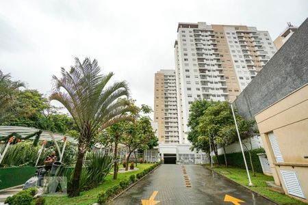 Apartamento à venda com 75m², 3 quartos e 1 vaga Apartamento à venda com 75m², 3 quartos e 1 vagaFachada