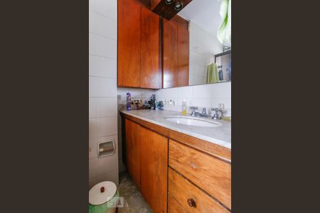 Apartamento à venda com 115m², 4 quartos e 2 vagasBanheiro Suíte