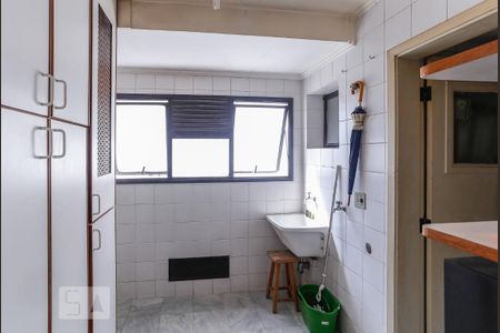 Apartamento à venda com 115m², 4 quartos e 2 vagasÁrea de Serviço