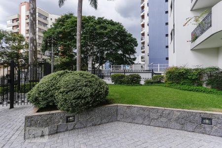 Apartamento à venda com 115m², 4 quartos e 2 vagasEntrada