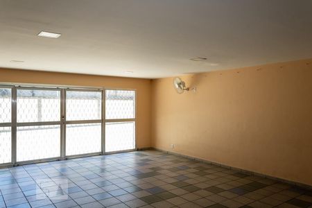 Apartamento para alugar com 73m², 3 quartos e 1 vagaÁrea comum - Salão de festas