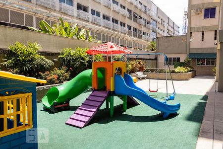 Apartamento para alugar com 73m², 3 quartos e 1 vagaÁrea Comum - Playground