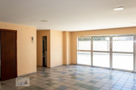 Apartamento para alugar com 73m², 3 quartos e 1 vagaÁrea comum - Salão de festas