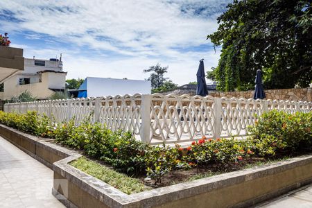 Apartamento para alugar com 73m², 3 quartos e 1 vagaÁrea comum - Piscina