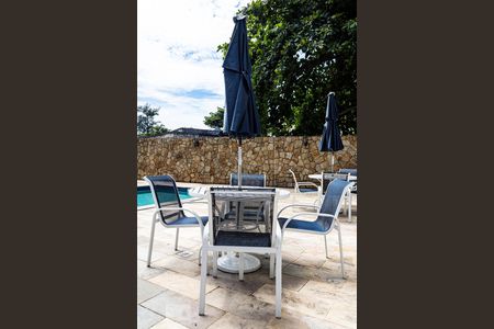 Apartamento para alugar com 73m², 3 quartos e 1 vagaÁrea comum - Piscina