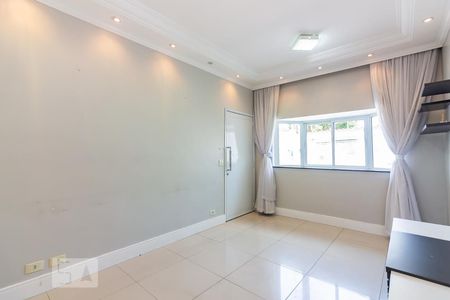 Sala de casa à venda com 2 quartos, 125m² em Conceicao, Osasco