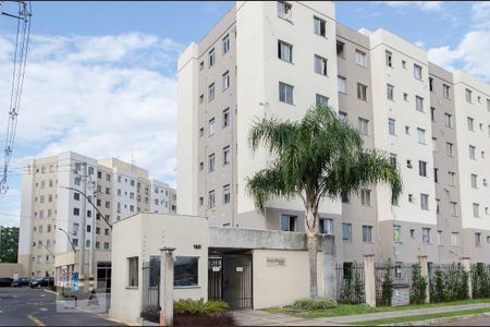 Apartamento à venda com 47m², 2 quartos e 1 vaga Apartamento à venda com 47m², 2 quartos e 1 vagaFachada