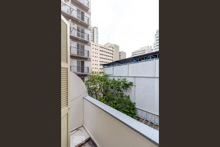 Varanda de kitnet/studio para alugar com 1 quarto, 32m² em Bela Vista, São Paulo