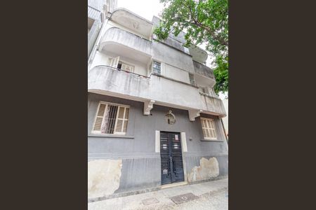 Studio para alugar com 32m², 1 quarto e sem vaga Studio para alugar com 32m², 1 quarto e sem vagaFachada