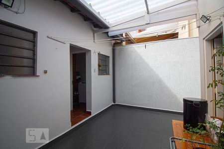 Casa à venda com 172m², 3 quartos e 2 vagas Casa à venda com 172m², 3 quartos e 2 vagasQuintal