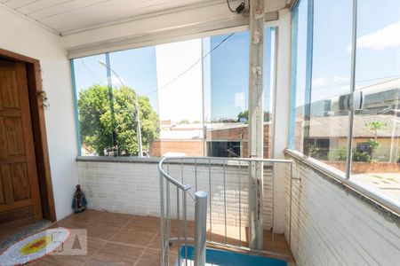 Casa à venda com 200m², 3 quartos e 2 vagasVaranda e Área de Serviço