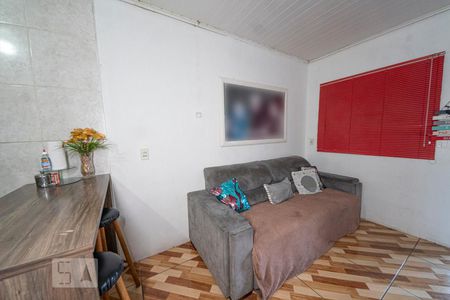 Casa à venda com 200m², 3 quartos e 2 vagasSala