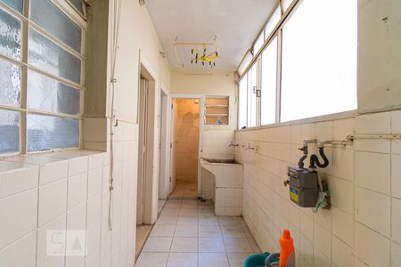 Apartamento à venda com 170m², 3 quartos e 1 vagaÁrea de Serviço