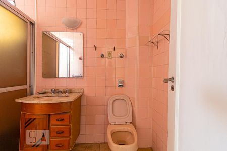 Apartamento à venda com 170m², 3 quartos e 1 vagaBanheiro da Suíte