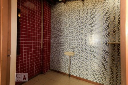 Casa à venda com 450m², 4 quartos e 2 vagasSala