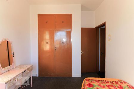 Casa à venda com 450m², 4 quartos e 2 vagasQuarto 1