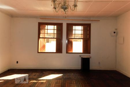Sala de casa à venda com 4 quartos, 450m² em Glória, Porto Alegre