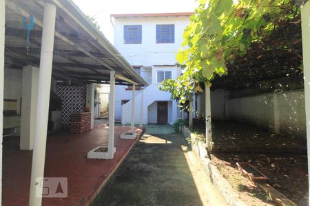 Casa à venda com 450m², 4 quartos e 2 vagasQuintal
