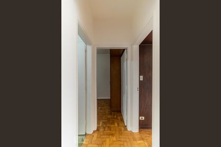 Corredor de apartamento à venda com 2 quartos, 90m² em Higienópolis, São Paulo