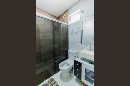 Casa à venda com 144m², 3 quartos e 2 vagasBanheiro