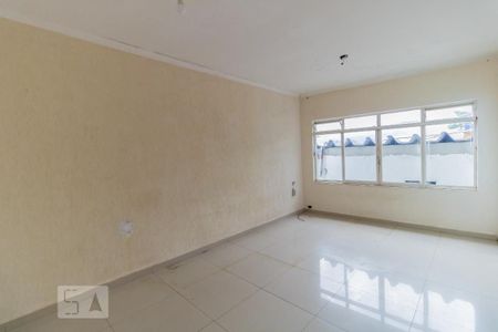 Casa à venda com 144m², 3 quartos e 2 vagasSala