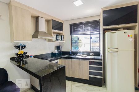 Casa à venda com 144m², 3 quartos e 2 vagasCozinha