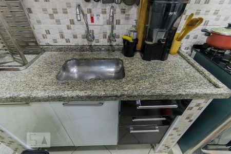 Casa à venda com 144m², 3 quartos e 2 vagasDetalhe cozinha