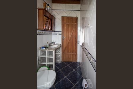 Casa à venda com 1000m², 3 quartos e 10 vagas Casa à venda com 1000m², 3 quartos e 10 vagasBanheiro