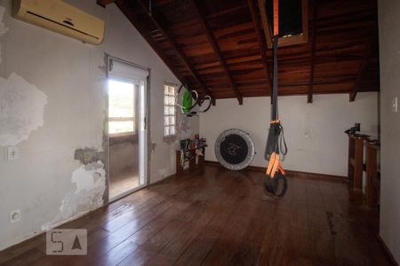 Casa à venda com 1000m², 3 quartos e 10 vagas