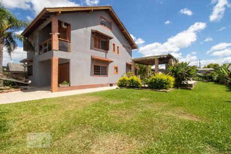 Casa à venda com 1000m², 3 quartos e 10 vagas Casa à venda com 1000m², 3 quartos e 10 vagasFachada