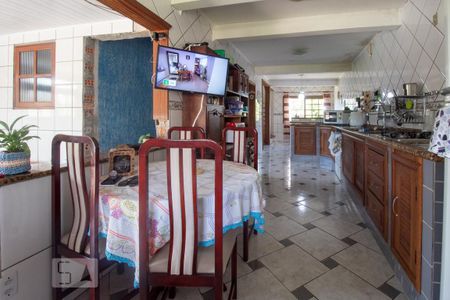 Casa à venda com 1000m², 3 quartos e 10 vagas Casa à venda com 1000m², 3 quartos e 10 vagasCozinha