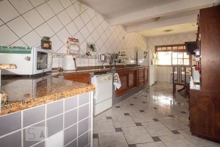 Casa à venda com 1000m², 3 quartos e 10 vagas Casa à venda com 1000m², 3 quartos e 10 vagasCozinha