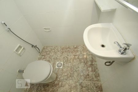 Apartamento à venda com 51m², 2 quartos e sem vagaBanheiro