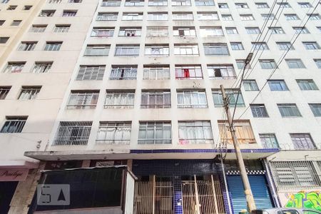 Studio à venda com 28m², 1 quarto e sem vaga Studio à venda com 28m², 1 quarto e sem vagaFachada