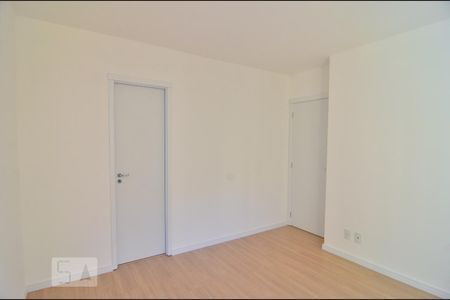 Apartamento para alugar com 61m², 2 quartos e 1 vagaSuíte