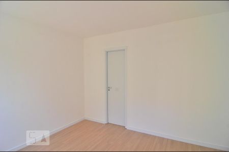 Apartamento para alugar com 61m², 2 quartos e 1 vagaSuíte