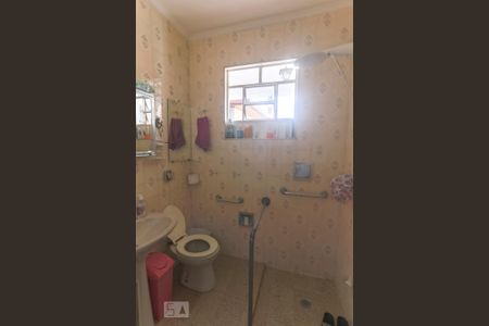 Casa à venda com 300m², 6 quartos e 4 vagasBanheiro - casa 03