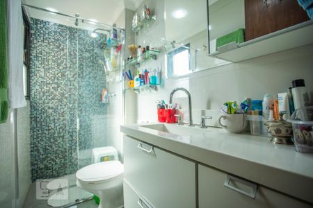 Apartamento à venda com 80m², 3 quartos e 1 vagaBanheiro Suíte