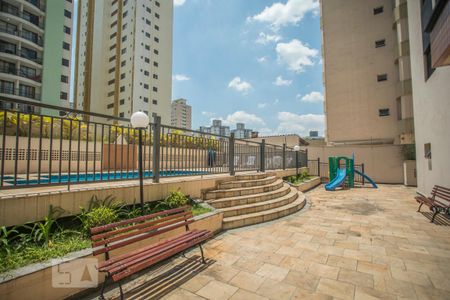 Apartamento à venda com 80m², 3 quartos e 1 vagaÁrea comum