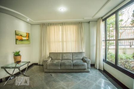 Apartamento à venda com 80m², 3 quartos e 1 vagaHall social