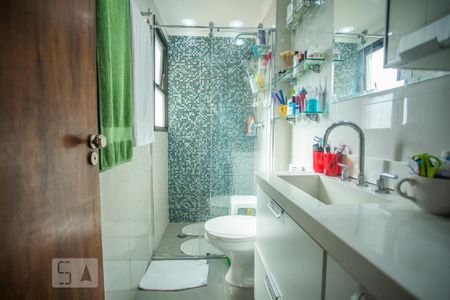 Apartamento à venda com 80m², 3 quartos e 1 vagaBanheiro Suíte